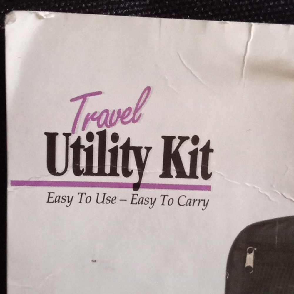 New Traval Utility Kit - Picture 3 of 6